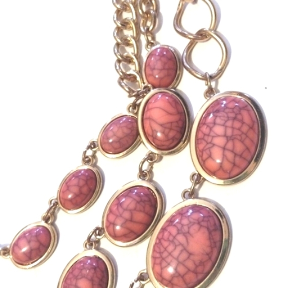 VINTAGE 3-STRAND GOLD-TONE DARK PINK SPECKLED STONE COLLAR 17-20" NECKLACE - Picture 2 of 8
